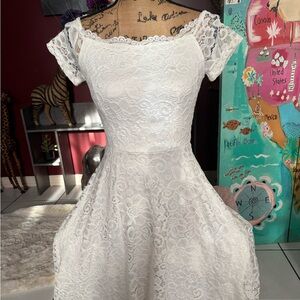 Chic Off-White Lace High Low Dress